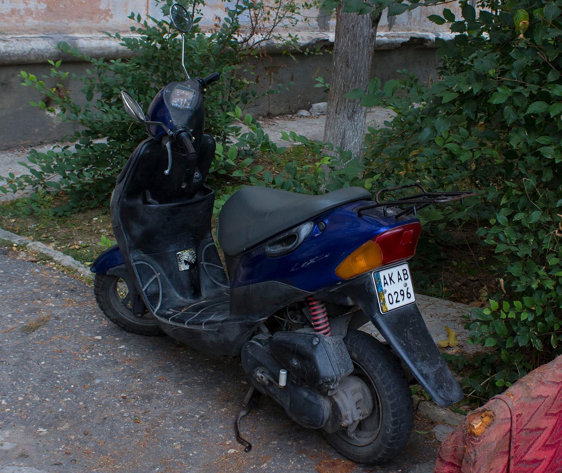 AK 0296 AB, Suzuki Let's 