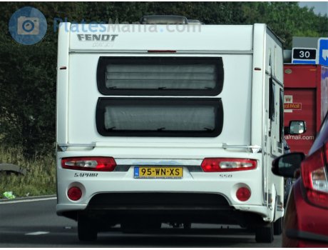 95-WN-XS, Fendt-Caravan Saphir