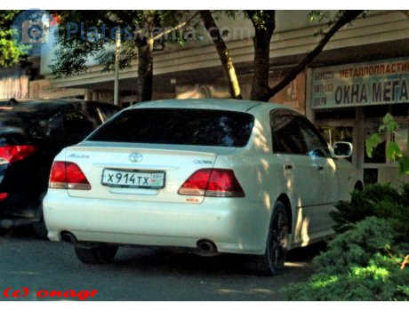 х914тх, Toyota Crown