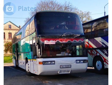 AI 5225-5, Neoplan Spaceliner