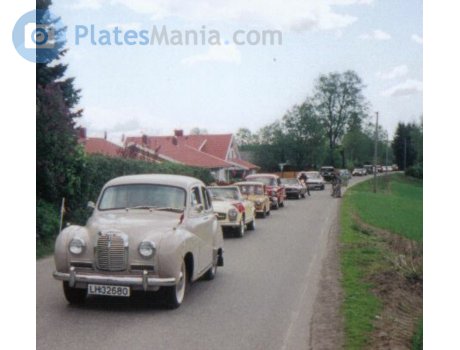 LH 32680, Austin A40