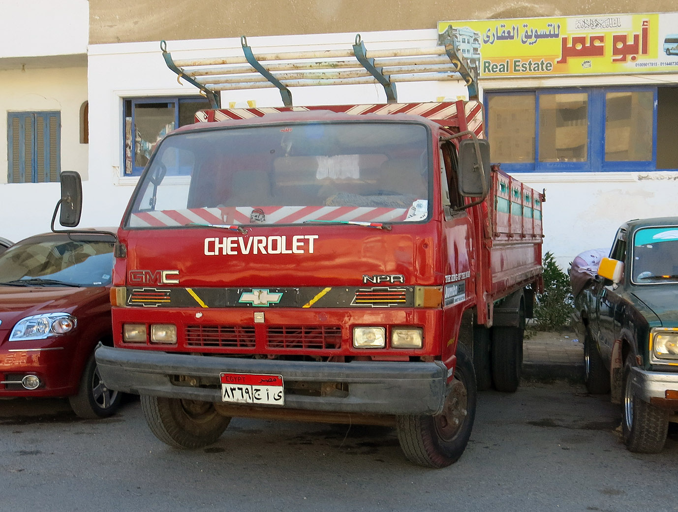 ٨٣٦٩ جأى, Chevrolet N-Series Trucks 