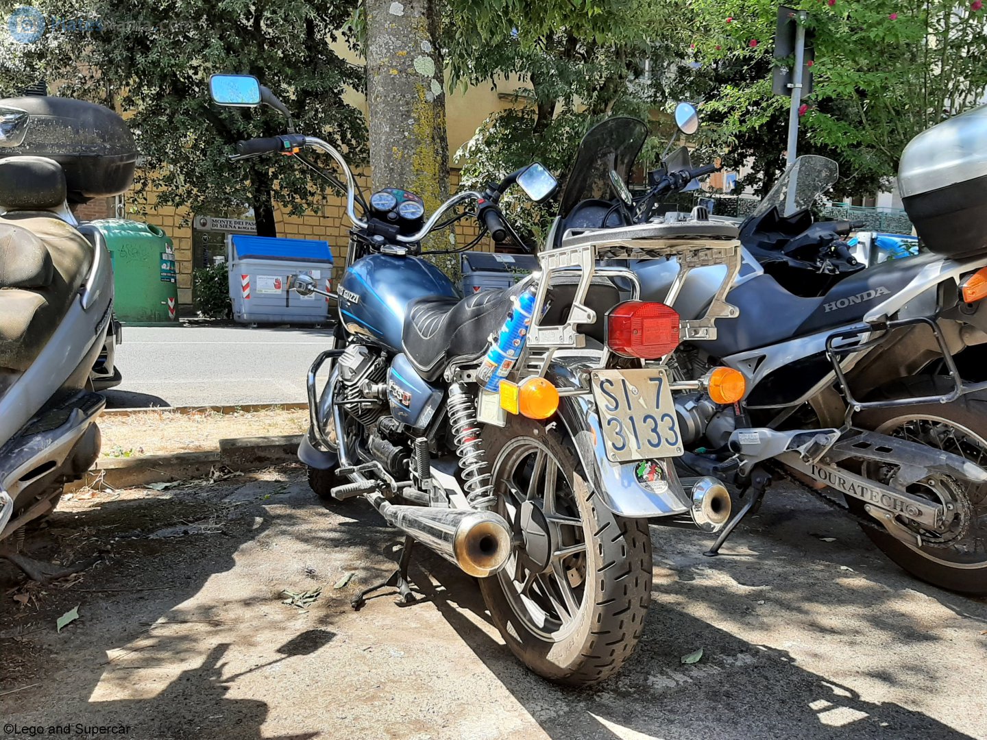 SI 73133, Moto Guzzi V35 