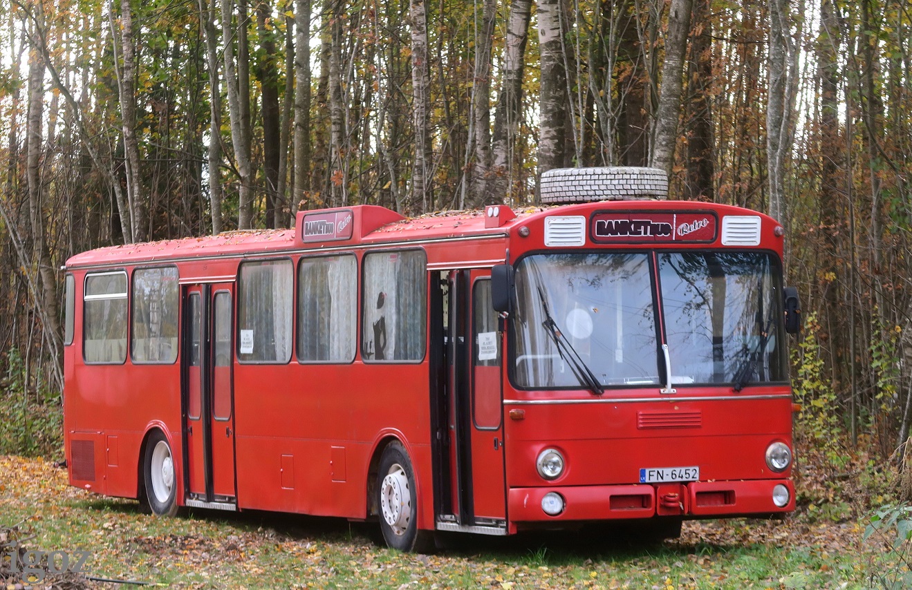 FN-6452, Mercedes-Benz O305 1st gen O305 (307), 1967–1987