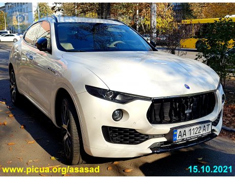 AA 1122 AT, Maserati Levante