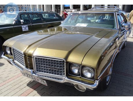 у273еу78, Oldsmobile Vista Cruiser
