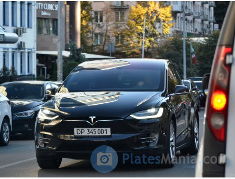DP 345 001, Tesla Model X