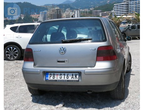 PB 016-AK, Volkswagen Golf