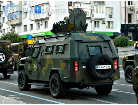 AM 263 B, KrAZ Кугуар