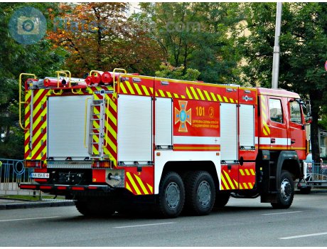 AA 054 E, MAZ 6432