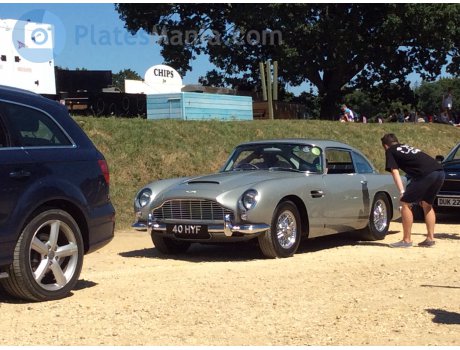 40 HYF, Aston Martin DB5
