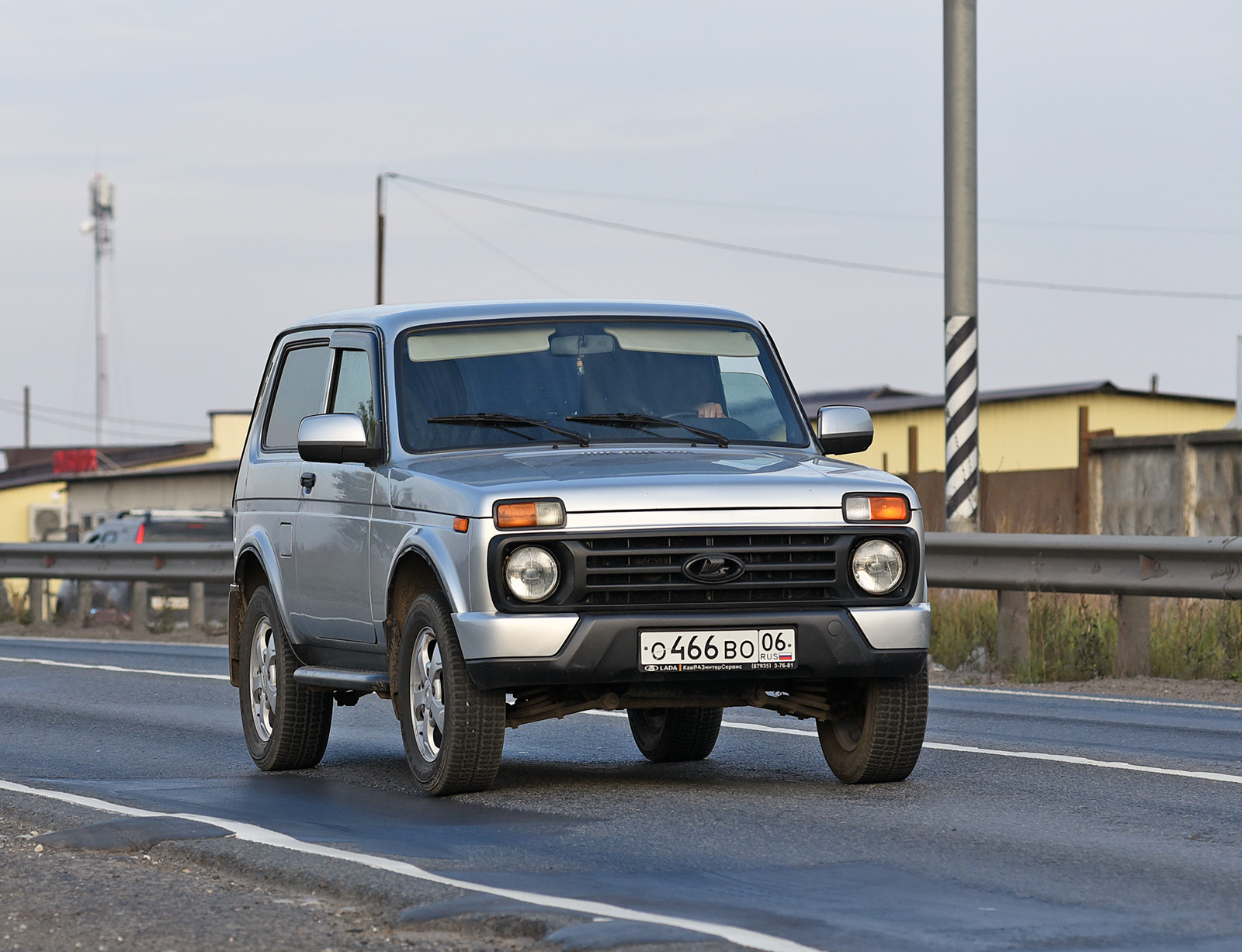 нива бронто 2021. ваз 2121 нива желтая. ваз 2121 4x4 urban. лада нива бронто 2022. нива шевроле масса автомобиля.