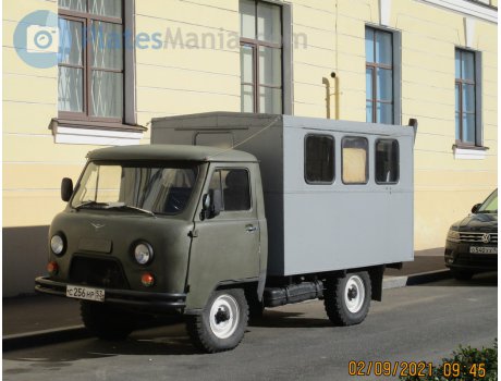 с256нр53, UAZ 452