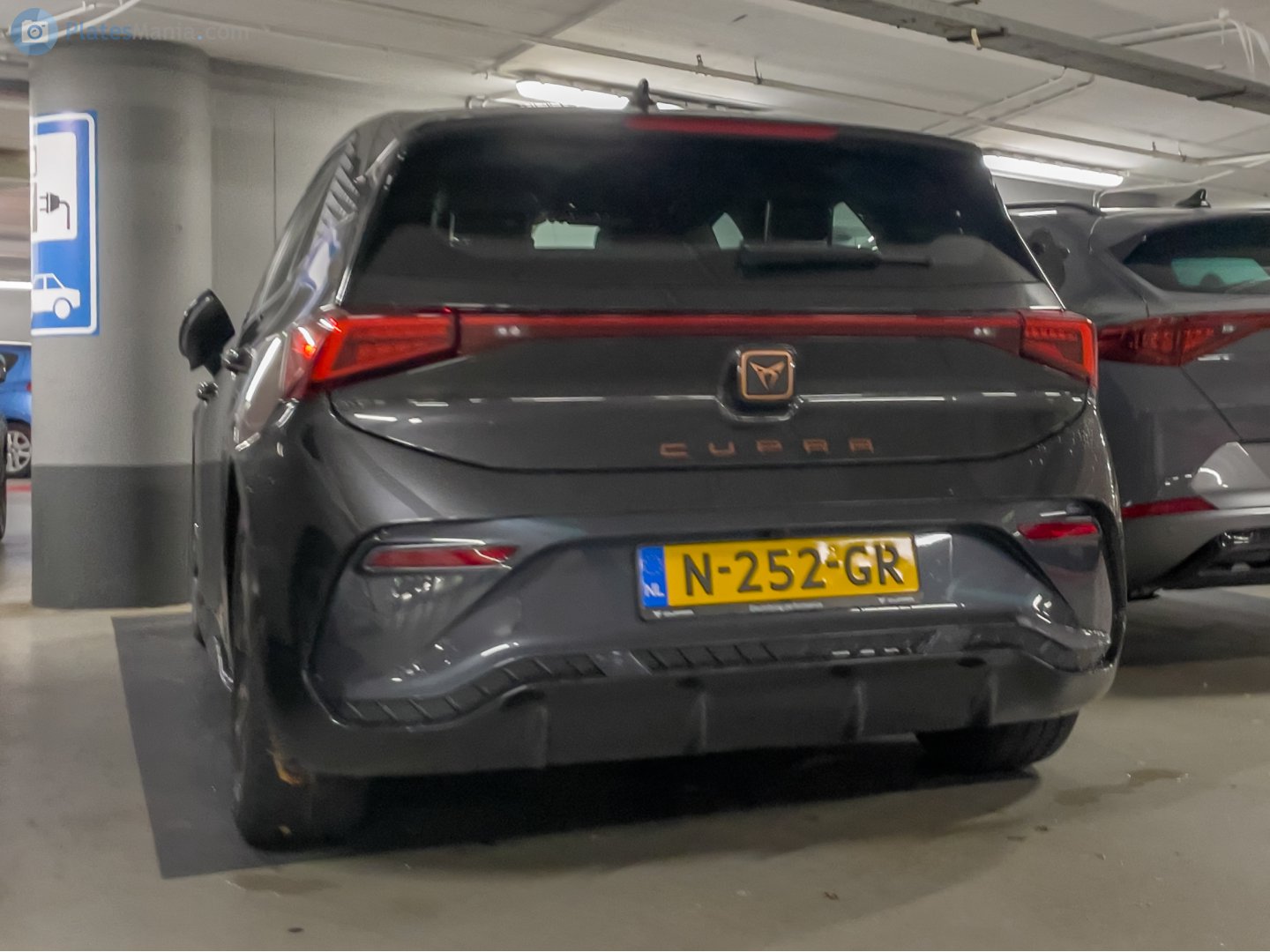 N-252-GR, Cupra Born 1st gen (K1), 2021–