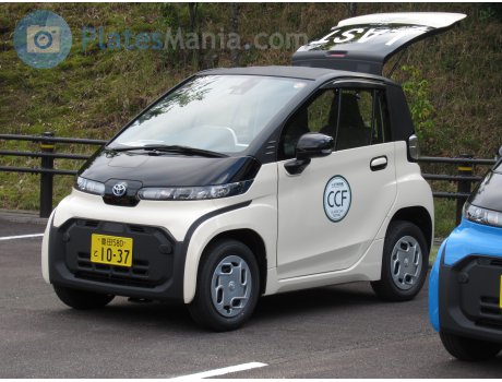 豊田 580 と 1037, Toyota C+pod