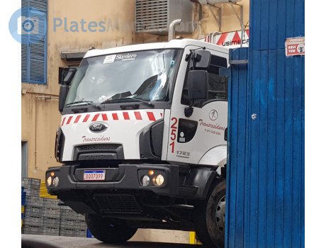 BDQ7D99, Ford Cargo