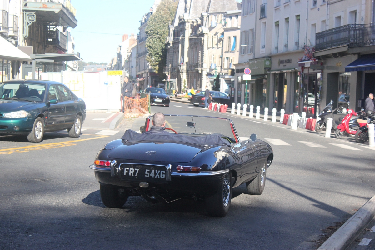 FR-754-XG, Jaguar E-Type Convertible (Series 1), 1961–1968