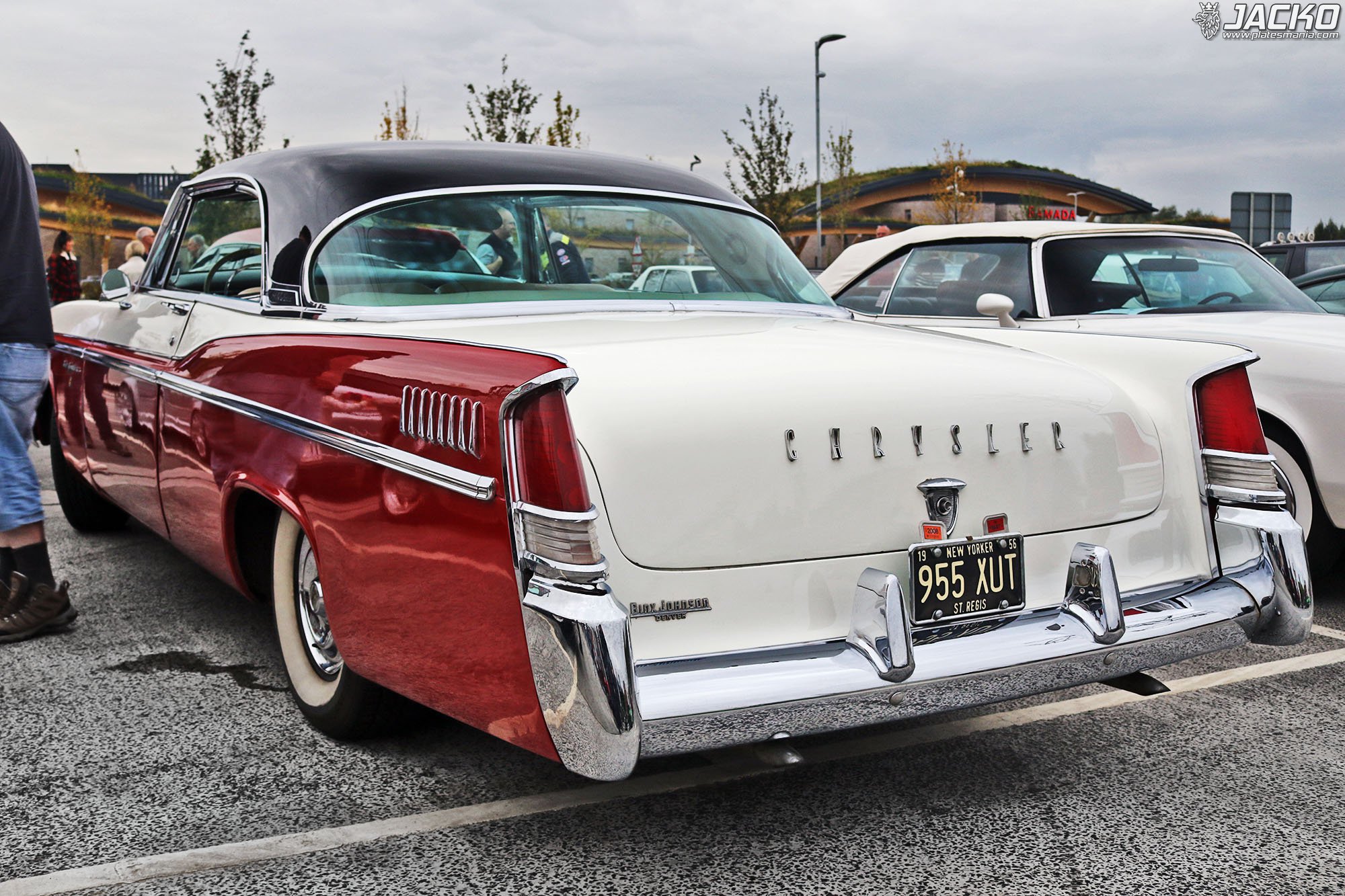 955XUT, Chrysler New Yorker 4th gen, 1955–1956