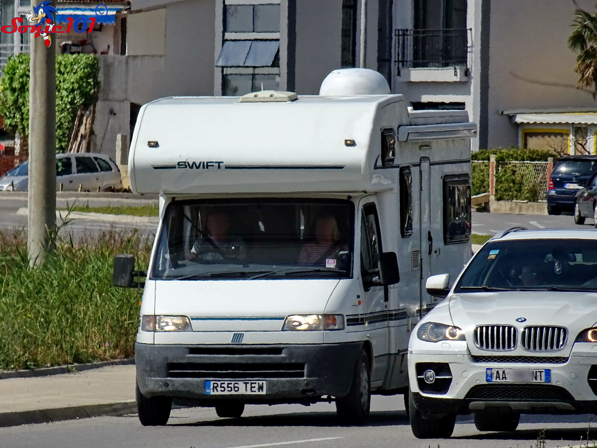 R556TEW, Swift Motorhomes Sundance 