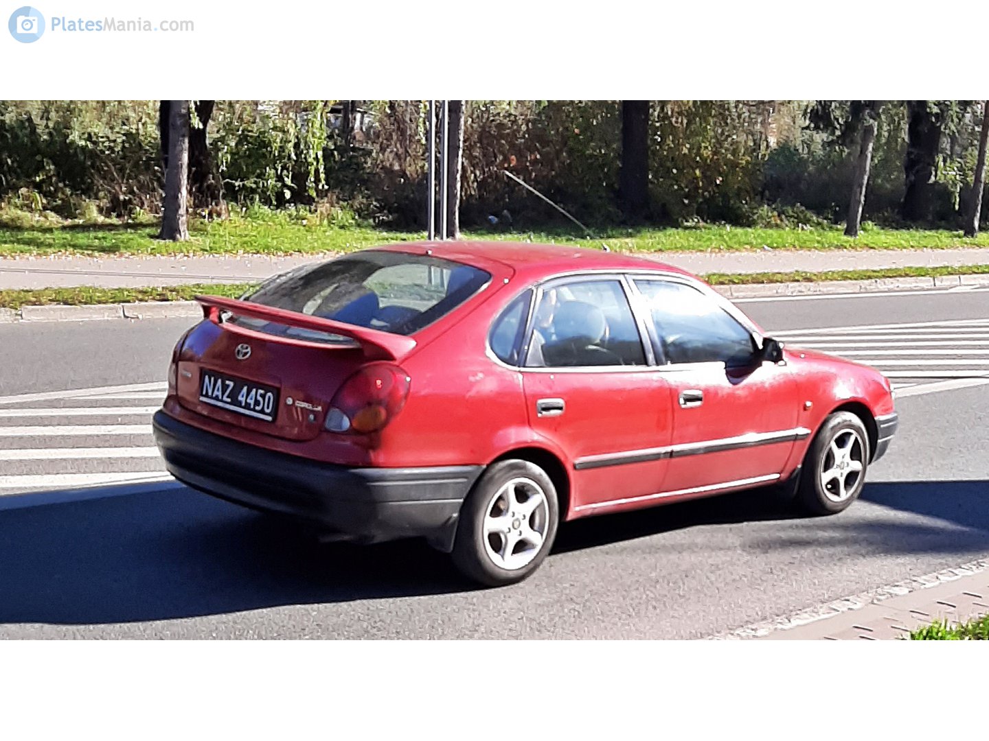 NAZ 4450, Toyota Corolla 8th gen Liftback (E110), 1995–2001