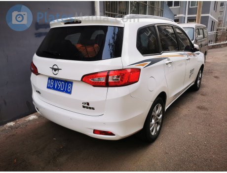 鲁B·V9D18, Haima V70