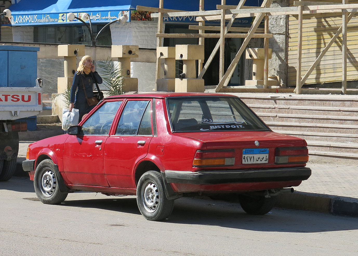 ٩٢٧١ سصط, Mazda 323 2nd gen Sedan (BD), 1980–1986