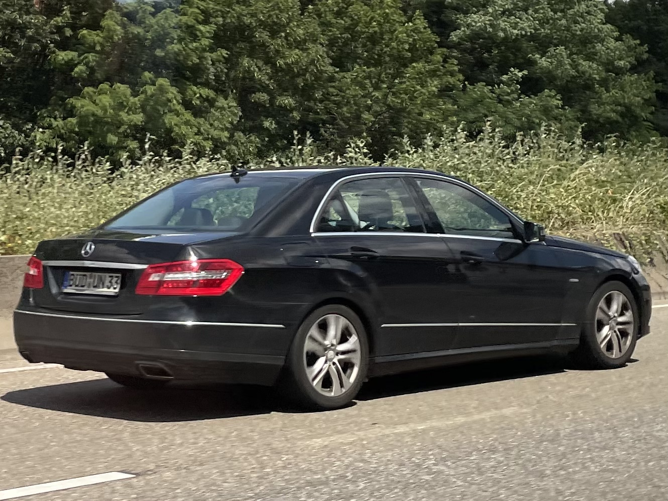 BÜD UN 33, Mercedes-Benz E-Klasse 4th gen Sedan (W212), 2009­–2013