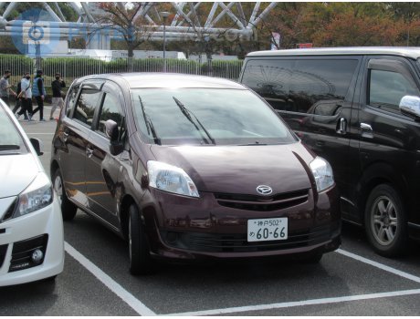 神戸 502 め 6066, Daihatsu Boon Luminas