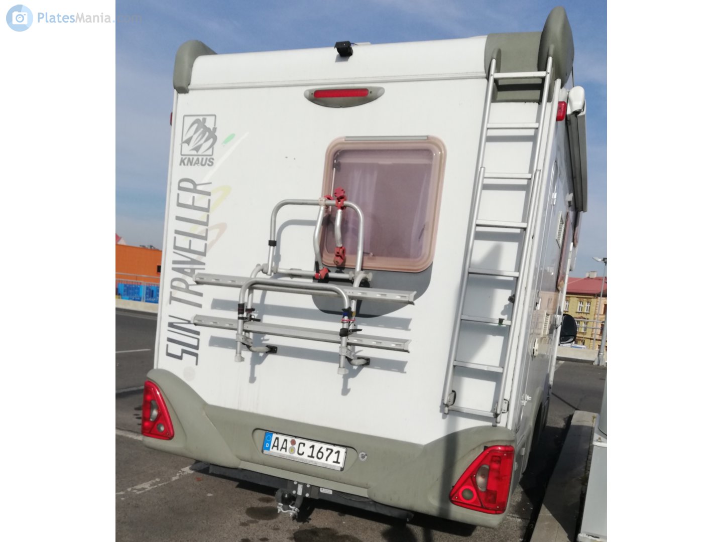 AA C 1671, Knaus Sun 