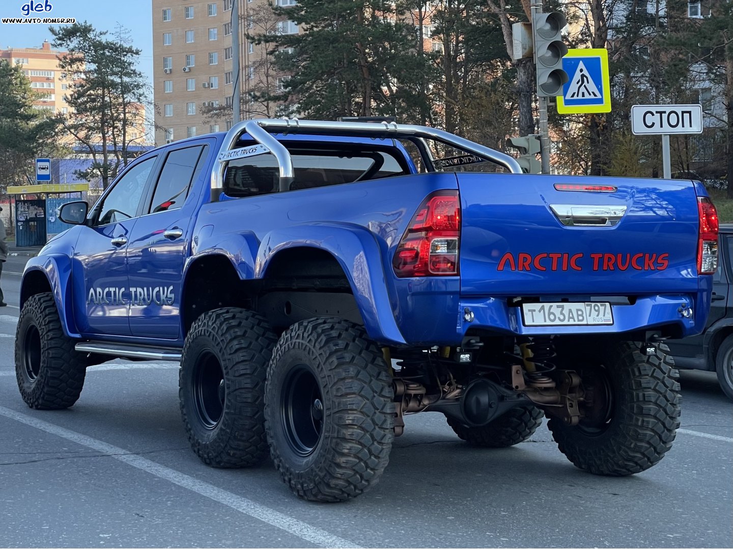 т 163 ав 797, Toyota Hilux 8th gen (AN120/AN130), 2015–