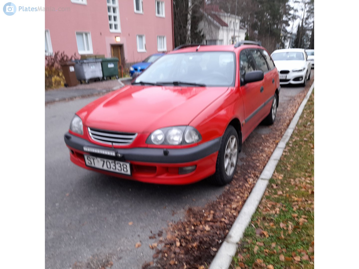 ST 70338, Toyota Avensis 1st gen Wagon (T220), 1997–2003