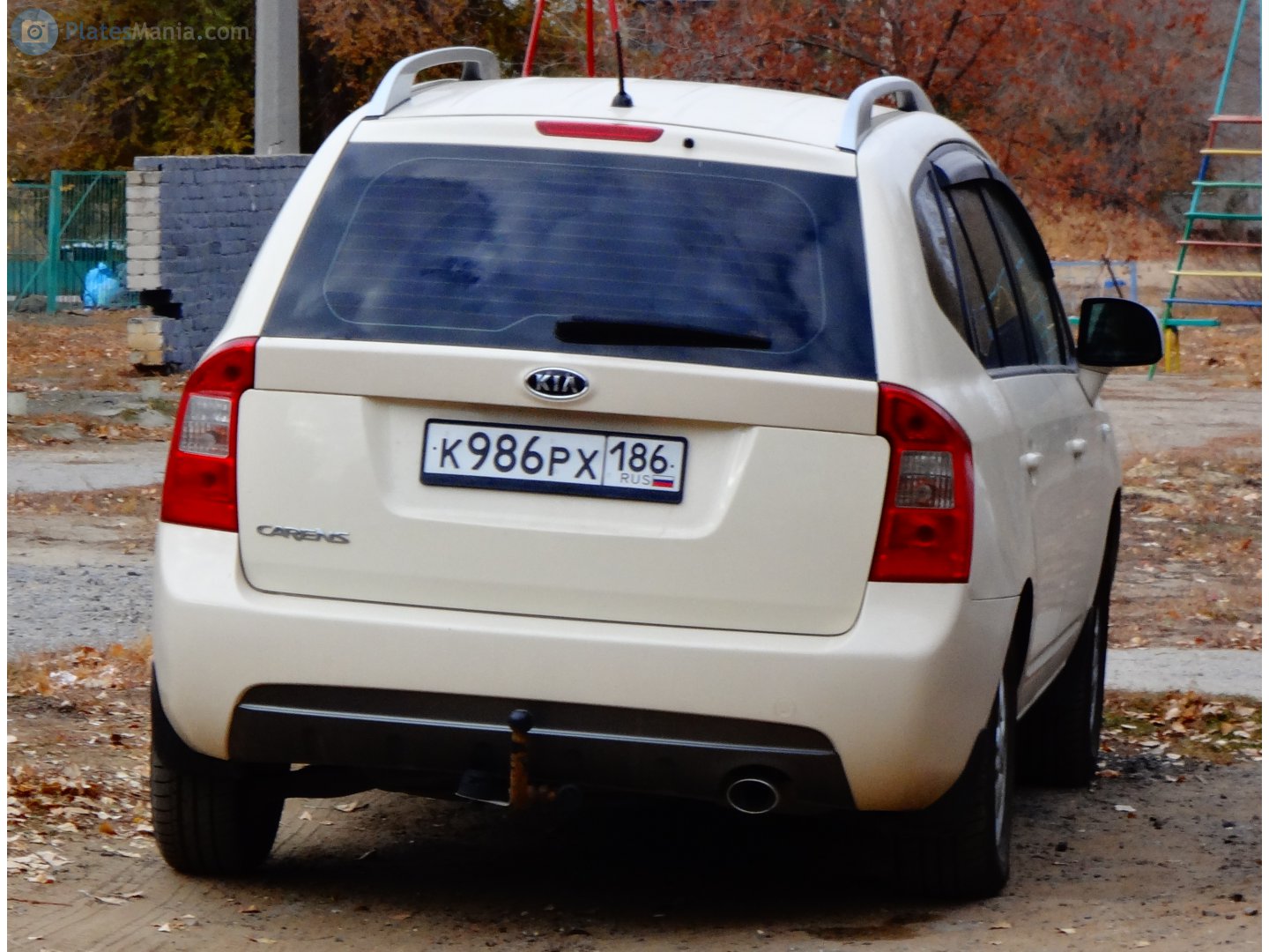 к 986 рх 186, Kia Carens 2nd gen (UN), 2006–2012
