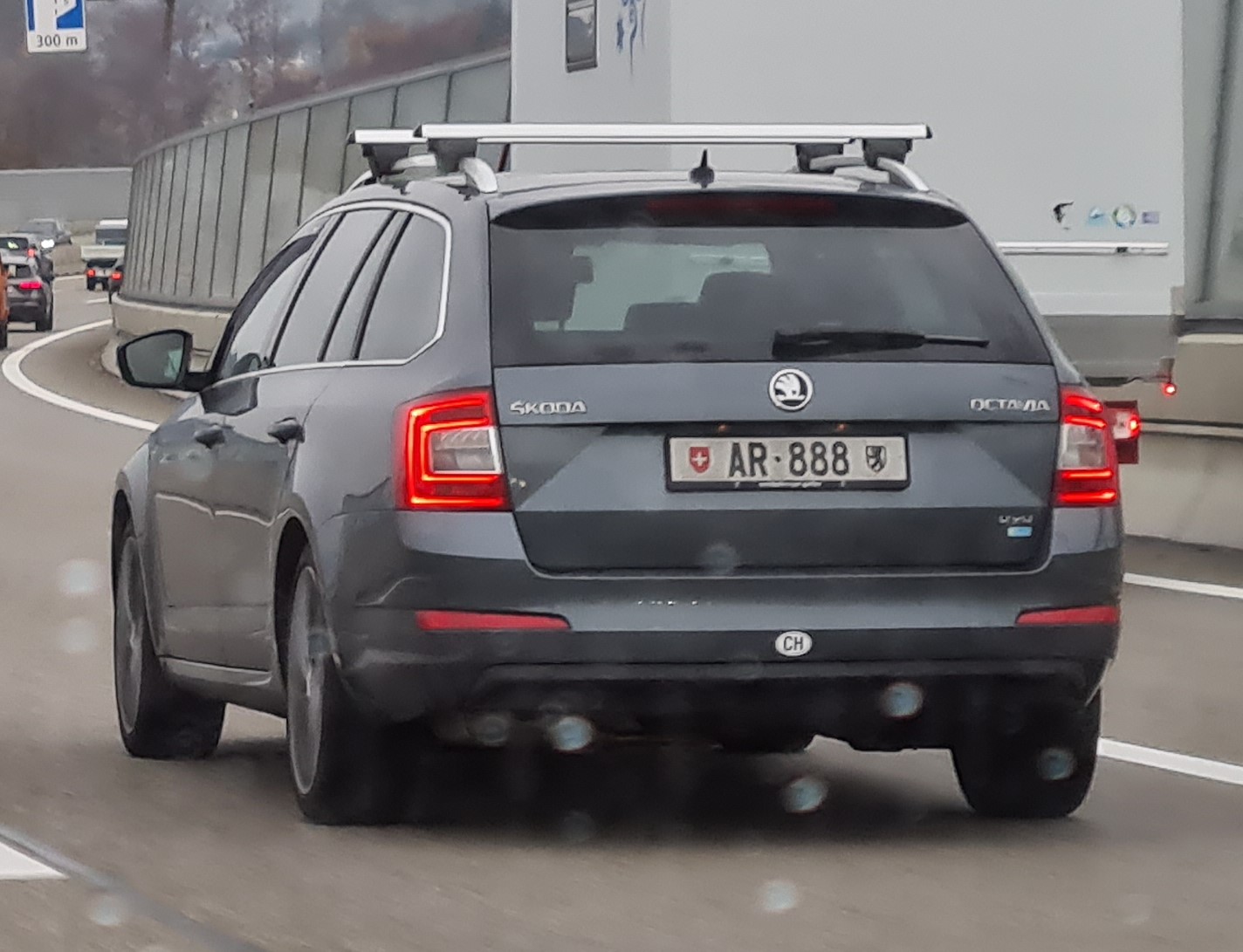 AR 888, Skoda Octavia 3rd gen Combi (A7/5E5), 2013–2017
