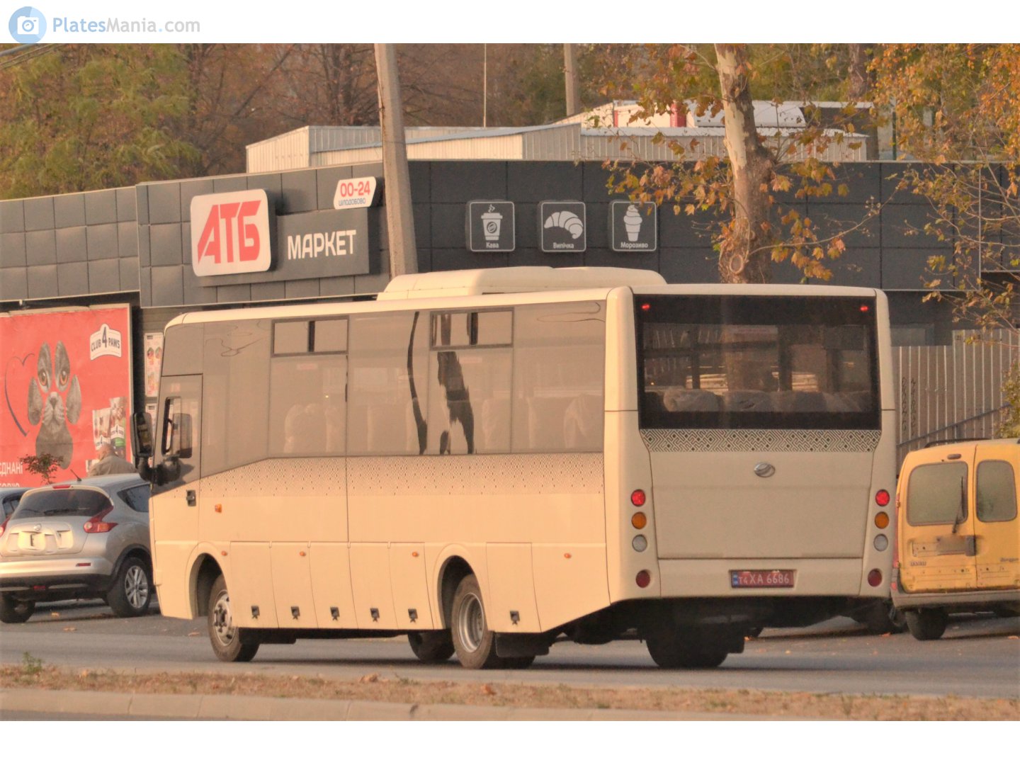 T4 XA 6686, ZAZ А08 I-VAN 