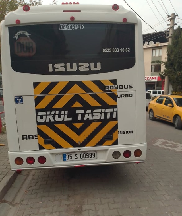 35 S 00989, Isuzu Roybus 