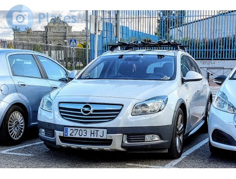 2703 HTJ, Opel Insignia