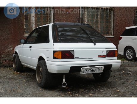 е725нр125, Nissan Sunny