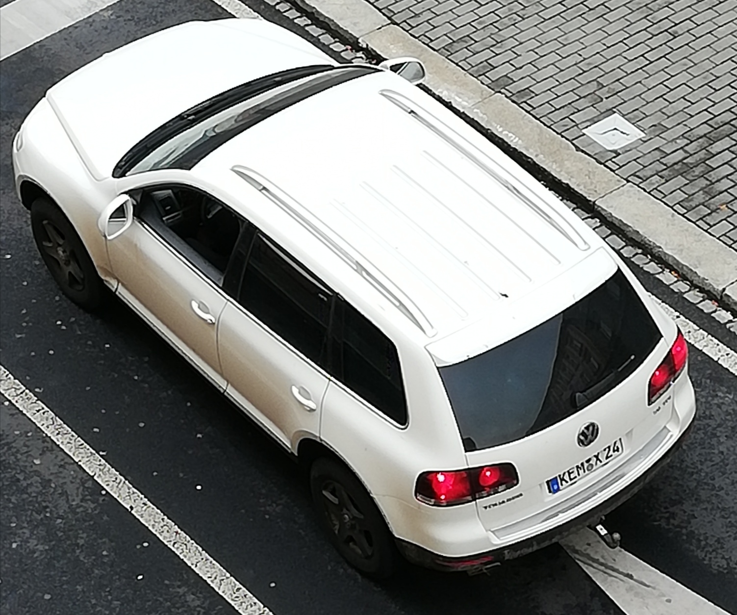 KEM X 24, Volkswagen Touareg 1st gen (7L), 2002–2010