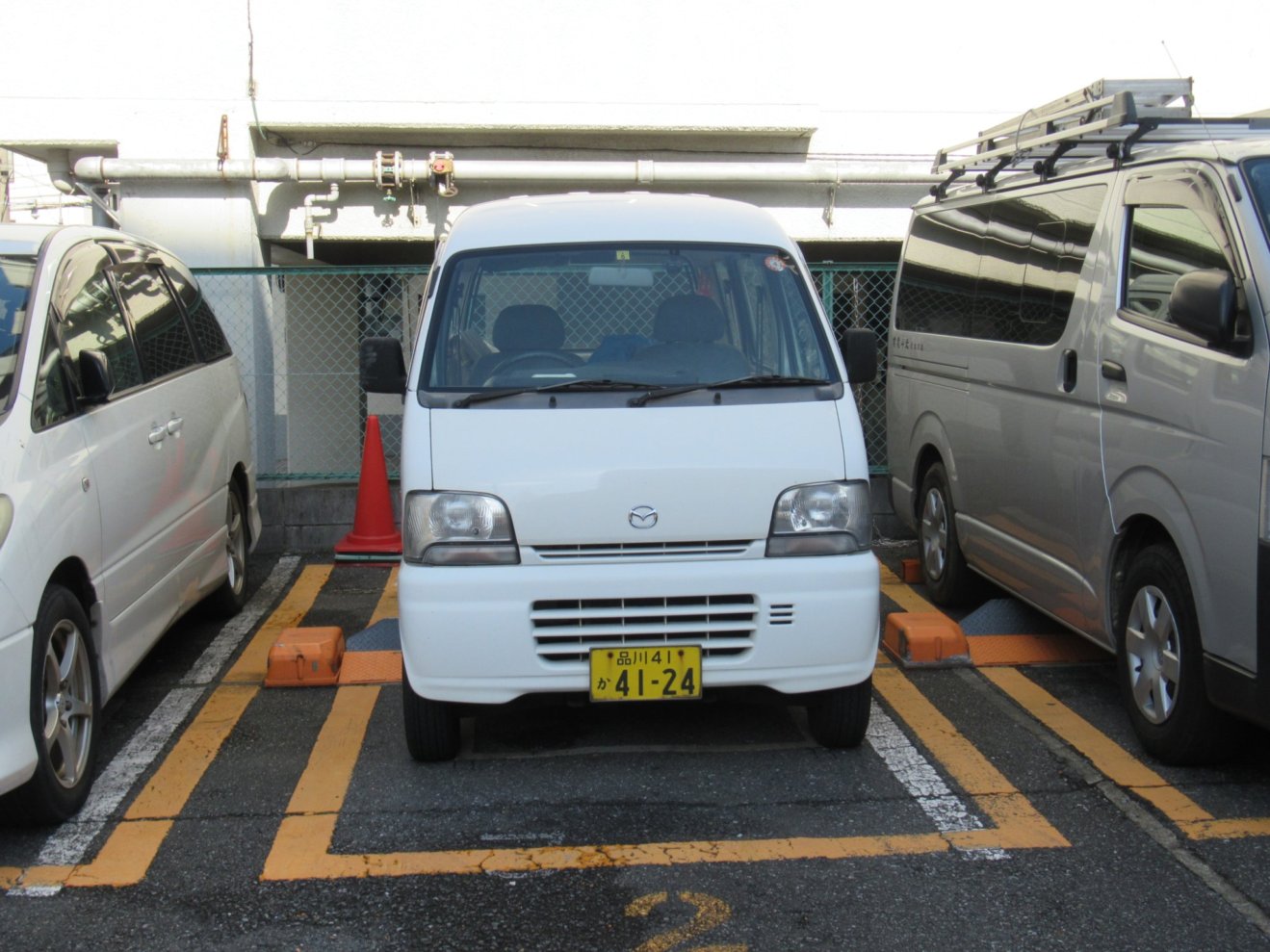 品川 41 か 4124, Mazda Scrum 3rd gen Wagon (DG52/DG62), 1999–2005