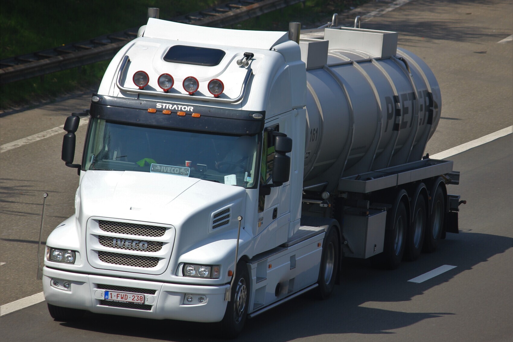 1-FWD-238, Iveco Strator 