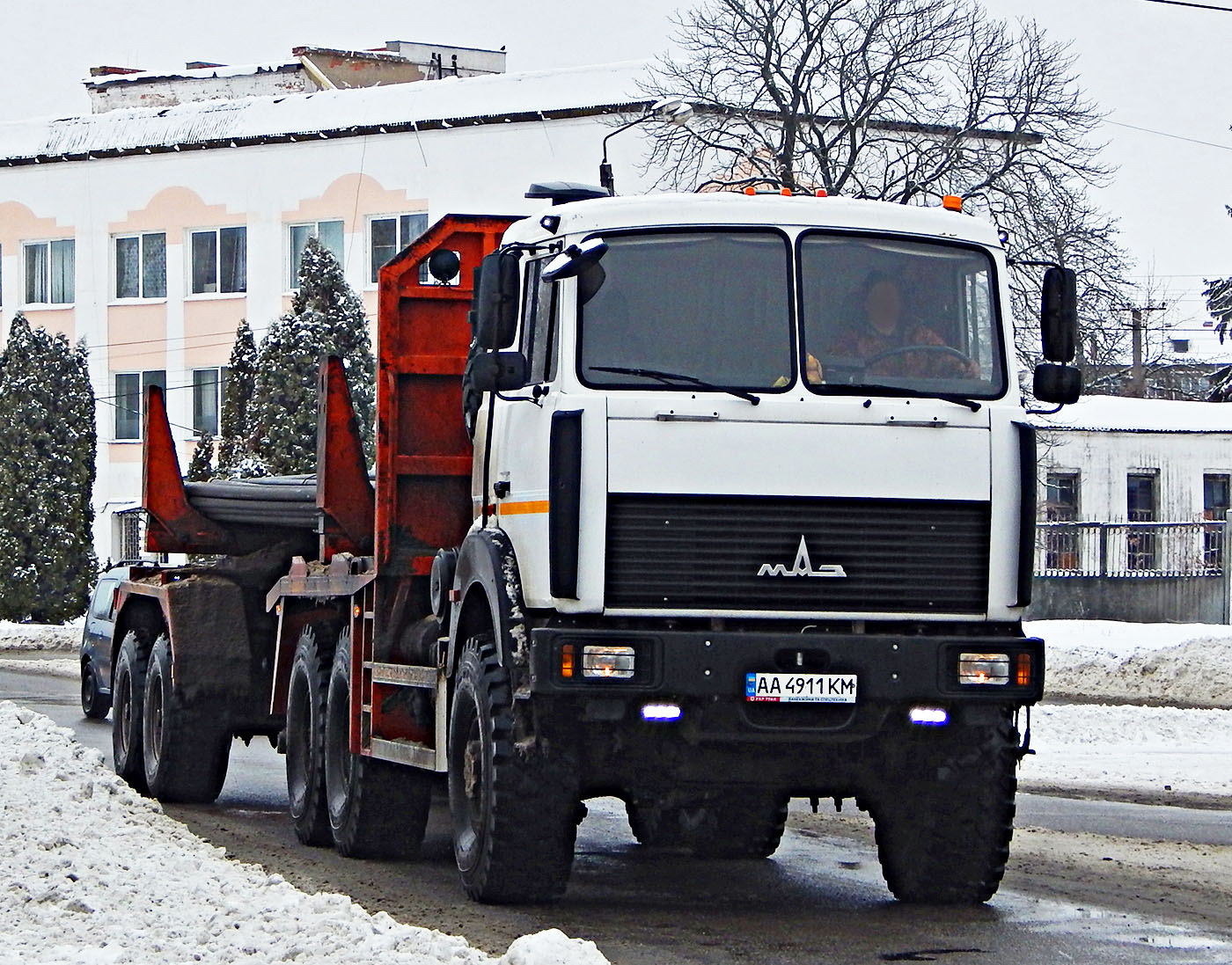 AA 4911 KM, MAZ 6417 