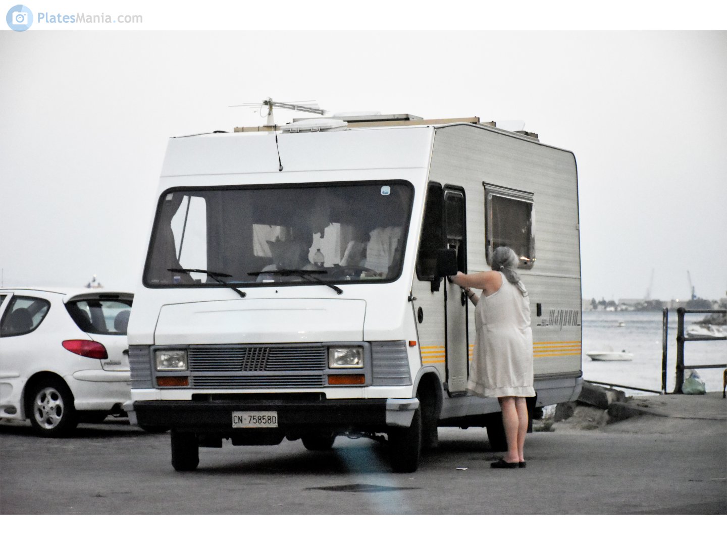 CN 758580, Elnagh Magnum 