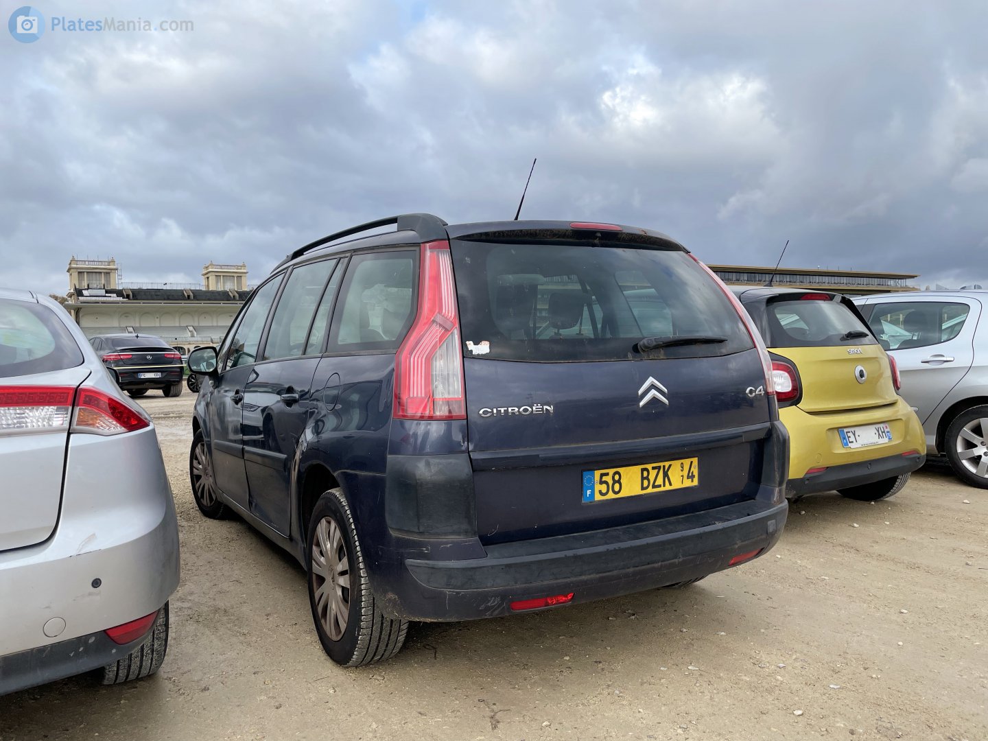 58 BZK 974, Citroёn C4 Picasso/SpaceTourer 1st gen Grand (UA), 2006–2013