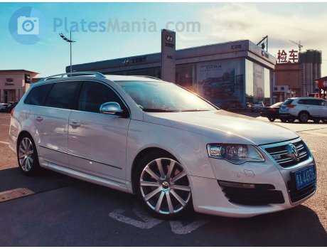 黑A·44R36, Volkswagen R36