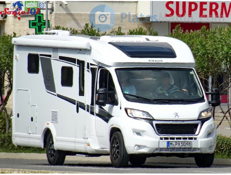 M PX 5098, Knaus Sky