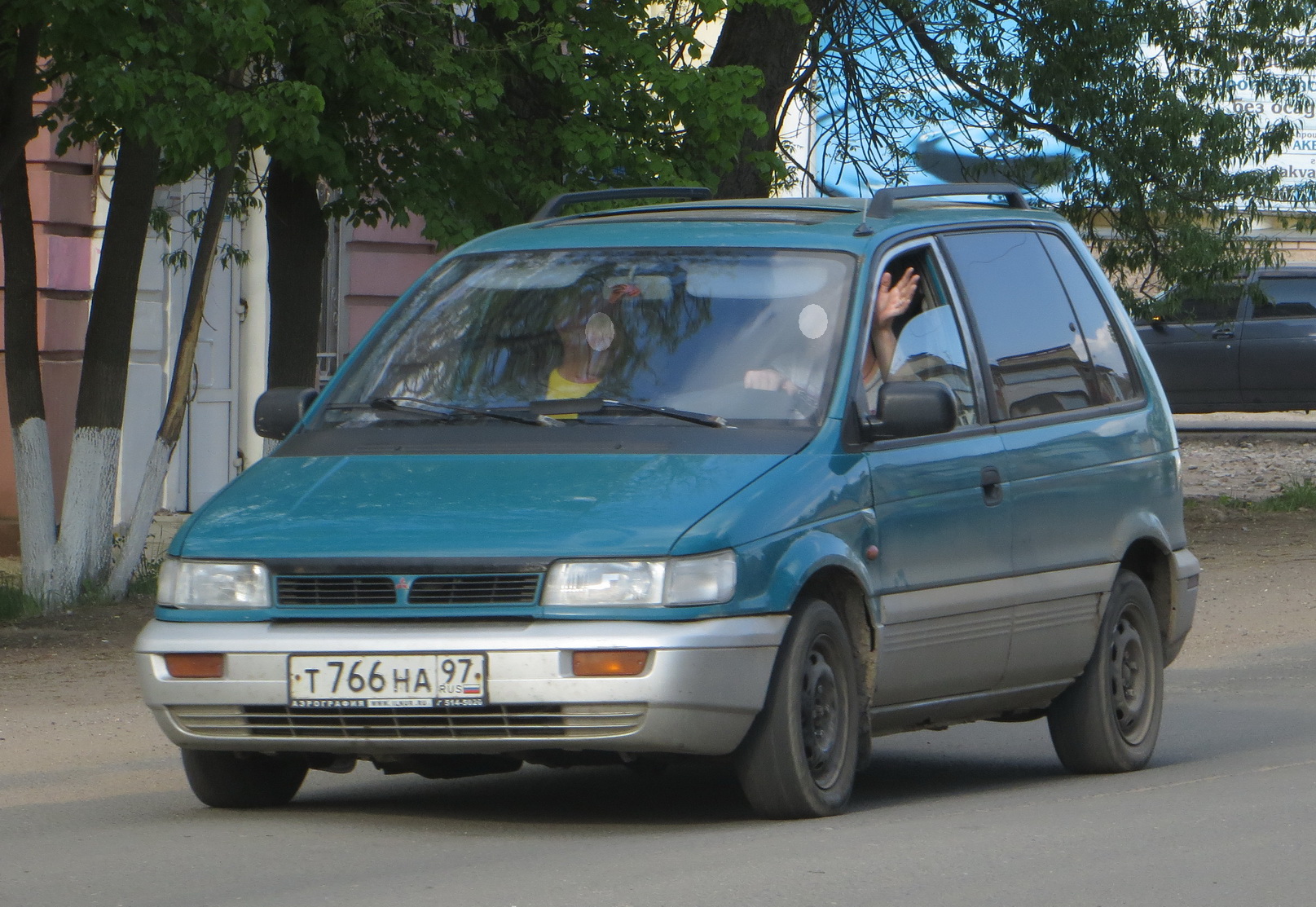 т 766 на 97, Mitsubishi Space Runner 1st gen (N10/N20) 1991–1997