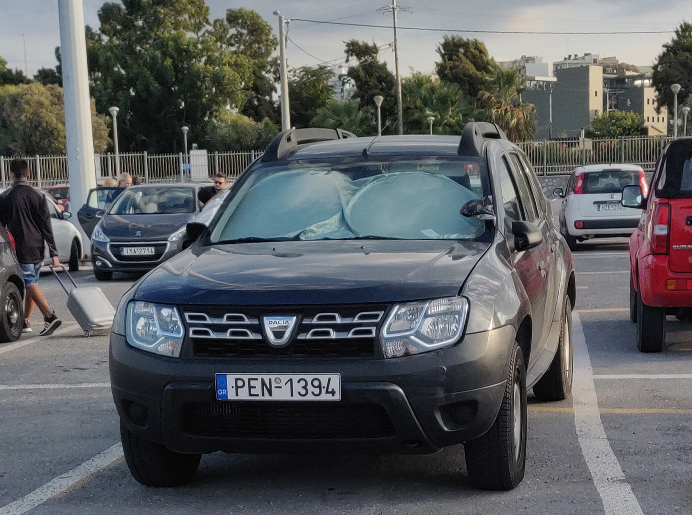 PEN-1394, Dacia Duster 1st gen SUV (HS/H79), 2010–2017
