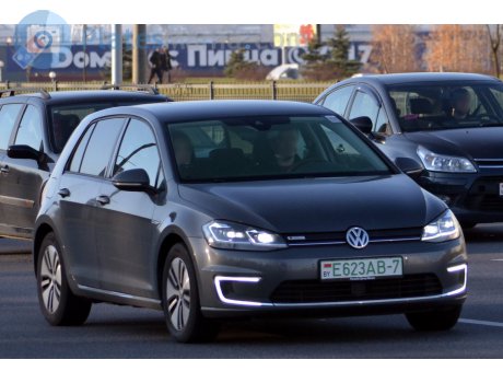 E623 AB-7, Volkswagen Golf