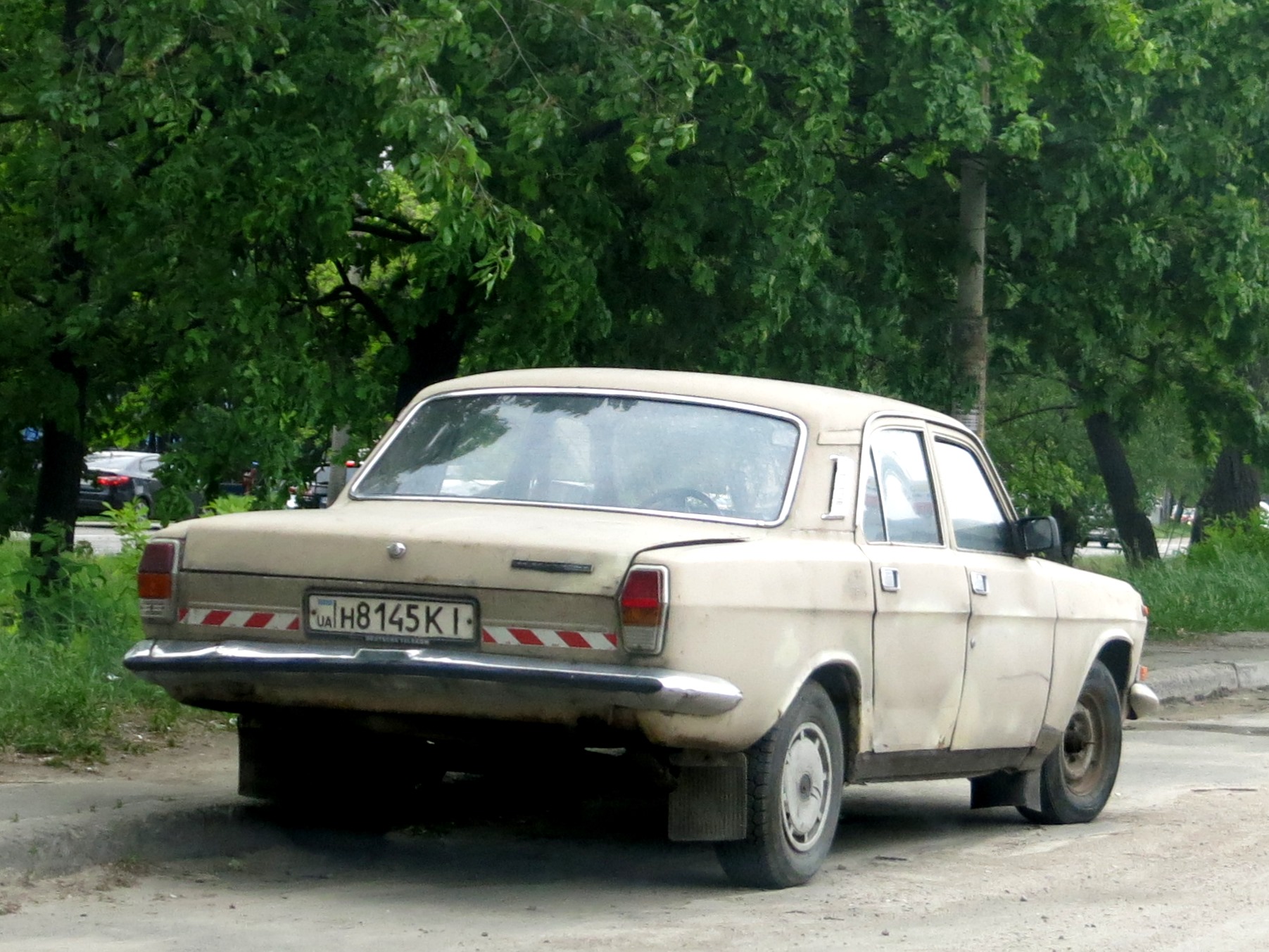 н 8145 КІ, GAZ 24 Волга 24-10/11/17 Sedan, facelift, 1986–1992