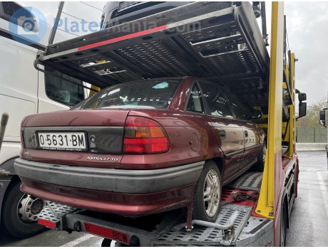 O 5631 BM, Opel Astra